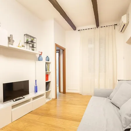 Apartment Molinari House Centro Diamond Modena